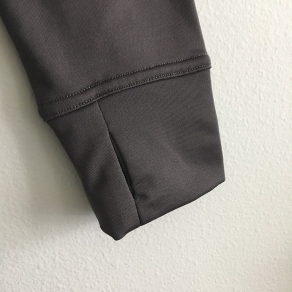 Brooks Running Grey Equilibrium Pullover Hoodie - image 2